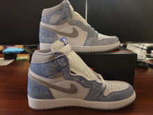 Load image into Gallery viewer, Nike Air Jordan 1 High Retro - "Hyper Royal"